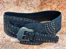 Load image into Gallery viewer, Cowgirls Waist Belt