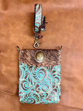 Load image into Gallery viewer, Lupita