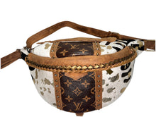 Load image into Gallery viewer, Sergios Discovery Designer Bum Bag