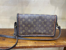 Load image into Gallery viewer, LV Pochette GM Re-Vamped