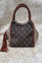 Load image into Gallery viewer, ✨Positively Radiant Madison Purse ✨