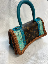 Load image into Gallery viewer, Valencia