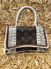 Load image into Gallery viewer, Valencia