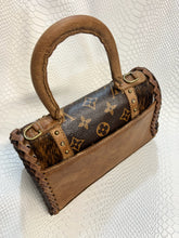 Load image into Gallery viewer, Valencia