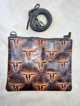 Load image into Gallery viewer, Annabelle (2025)