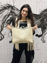 Load image into Gallery viewer, Ivory Rose Tote with Carry & Conceal