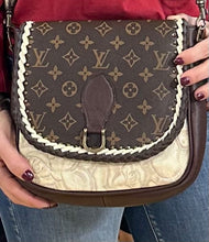 Load image into Gallery viewer, San Ynez Saddle Bag Embossed Ivory Rose/Brown