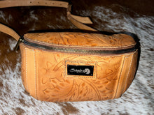 Load image into Gallery viewer, Fanny Pack / Sling