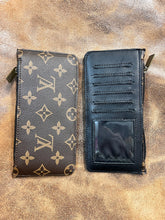 Load image into Gallery viewer, LV Wallet