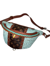 Load image into Gallery viewer, Sergios Discovery Designer Bum Bag