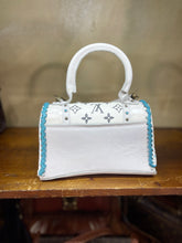 Load image into Gallery viewer, Valencia