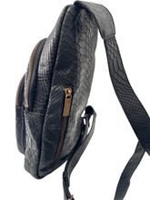 Load image into Gallery viewer, Terrazas Sling Bag