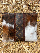 Load image into Gallery viewer, Annabella Designer Crossbody 2024