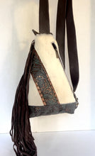 Load image into Gallery viewer, AMORE Sling Bag