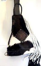 Load image into Gallery viewer, AMORE Sling Bag