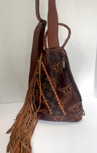 Load image into Gallery viewer, AMORE Sling Bag