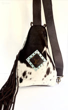 Load image into Gallery viewer, AMORE Sling Bag
