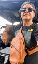 Load image into Gallery viewer, classic world traveler