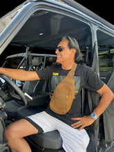 Load image into Gallery viewer, classic world traveler