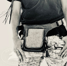 Load image into Gallery viewer, Cookie’s pax hip-hugger bag