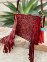 Load image into Gallery viewer, The Classic Marilyn Crossbody Bag