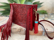 Load image into Gallery viewer, The Classic Marilyn Crossbody Bag
