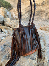 Load image into Gallery viewer, Authentic Louis Vuitton Bucket MD