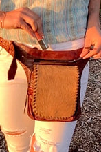 Load image into Gallery viewer, Cookie’s pax hip-hugger bag