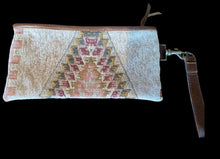 Load image into Gallery viewer, Sergios Wristlets