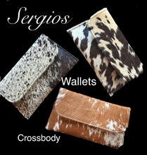 Load image into Gallery viewer, Cowhide Crossbody Envelope.