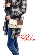 Load image into Gallery viewer, Cowhide Crossbody Envelope.