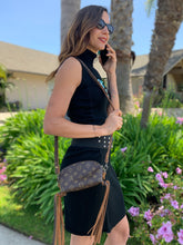 Load image into Gallery viewer, Louis Vuitton Pochette
