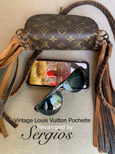 Load image into Gallery viewer, Louis Vuitton Pochette