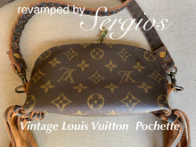 Load image into Gallery viewer, Louis Vuitton Pochette