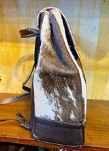 Load image into Gallery viewer, Large Cowhide Backpack