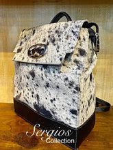 Load image into Gallery viewer, Large Cowhide Backpack