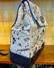Load image into Gallery viewer, Large Cowhide Backpack