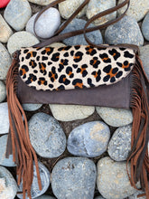 Load image into Gallery viewer, Sergios Unique Crossbody Cheetah