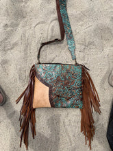 Load image into Gallery viewer, Amarillo Crossbody Tote