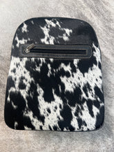 Load image into Gallery viewer, Cowhide backpack
