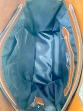 Load image into Gallery viewer, Large cowhide bucket style crossbody.
