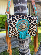 Load image into Gallery viewer, Sergios Cheetah cowhide messenger bag