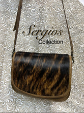 Load image into Gallery viewer, Santa Barbara Saddle bag style in brown brindle cowhide