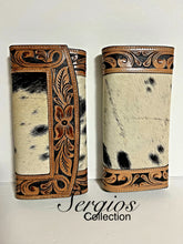 Load image into Gallery viewer, Beautiful hand crafted Hand tooled cowhide wallet