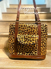 Load image into Gallery viewer, Sergios Cheetah cowhide tote .