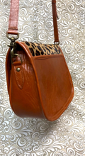 Load image into Gallery viewer, Santa Barbara Saddle bag style with leopard print cowhide