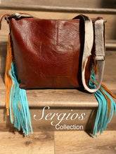 Load image into Gallery viewer, Tote made with genuine leather and cowhide hair on .
