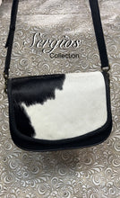 Load image into Gallery viewer, Santa Bárbara Saddle bag style with cowhide hair on
