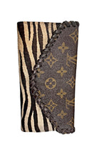 Load image into Gallery viewer, Envelope Wallet (Leather/ Cowhide/ LV)