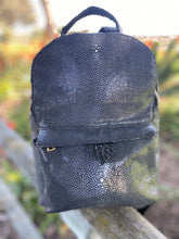 Load image into Gallery viewer, Large cowhide tote